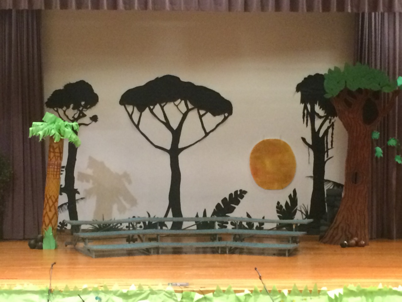 picture of the jungle book stage up close